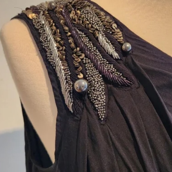 CASTLE STARR Y2K Black 100% Silk Gold/Silver Beaded One Shoulder Top Siz… - Picture 7 of 8